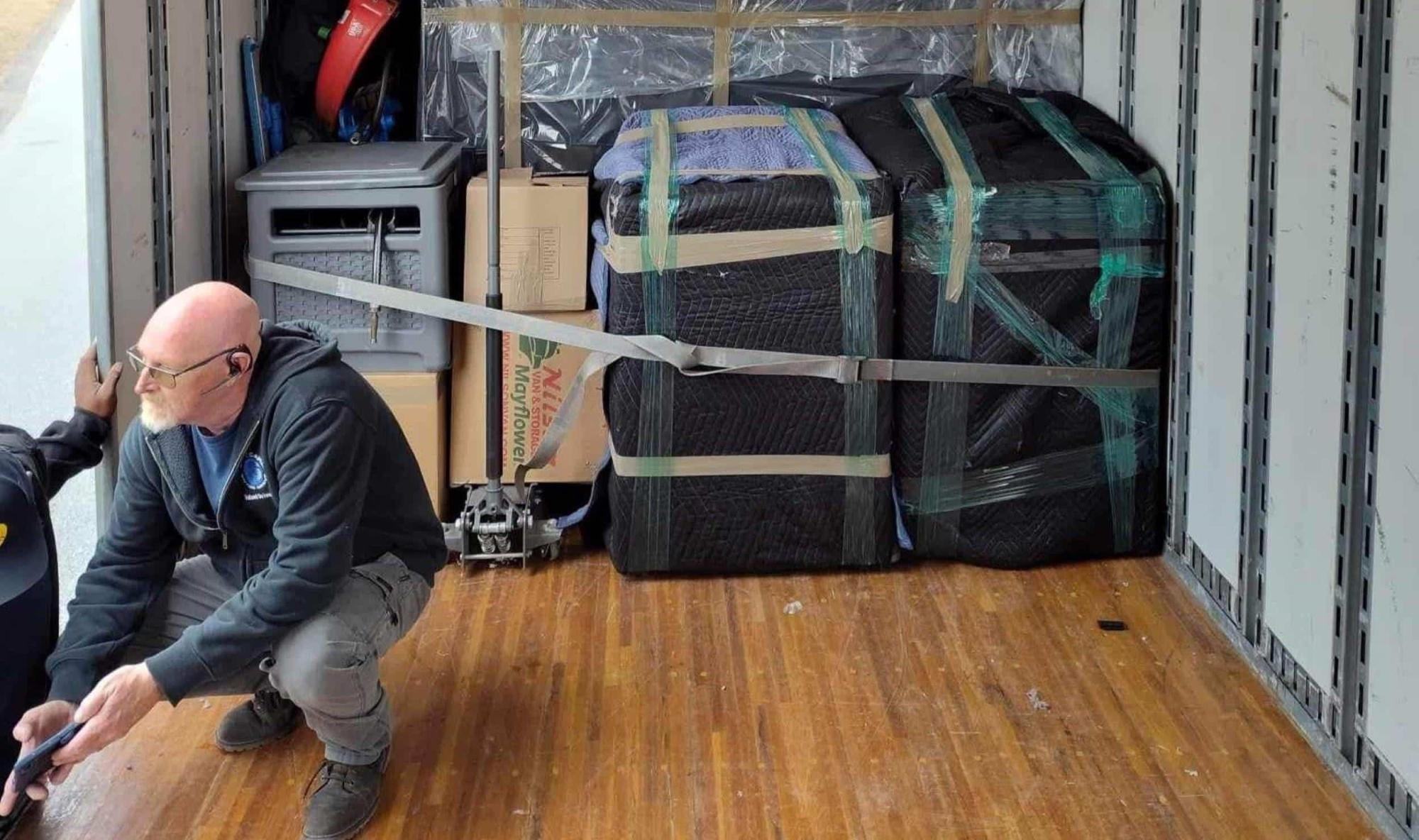 Dependable One Piece Moves in Beaufort SC Efficient furniture movers in Beaufort SC