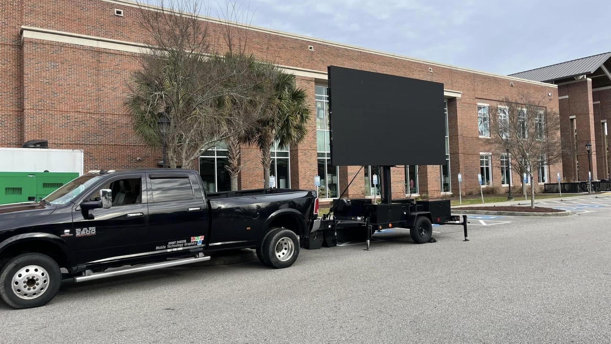 Horry County, SC's premier One Piece Moves Horry County, SC specialists in One Piece Moves